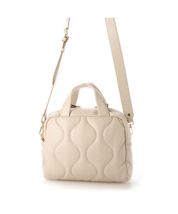 UNBILLION kakatoo シンセティックレザーキルトスクエアショルダー アイボリー