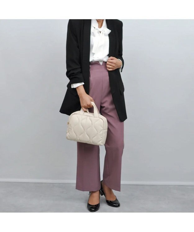 UNBILLION kakatoo シンセティックレザーキルトスクエアショルダー アイボリー