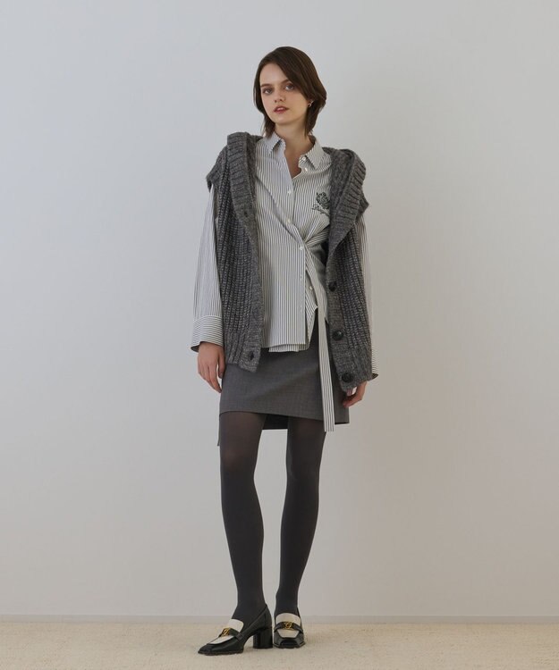 GRACE CONTINENTAL ラメニットベスト チャコール