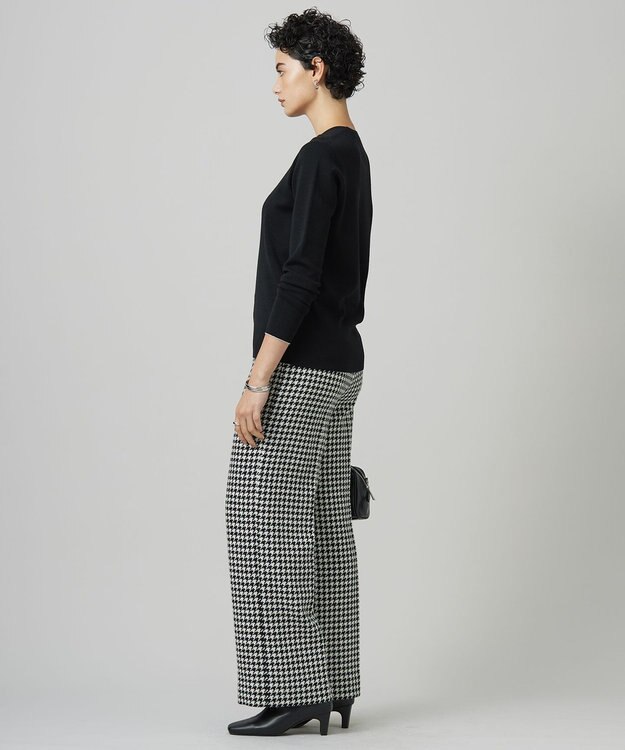 ICB 【洗える】 エクストラファインメリノ クルーネックプルオーバー ブラック系