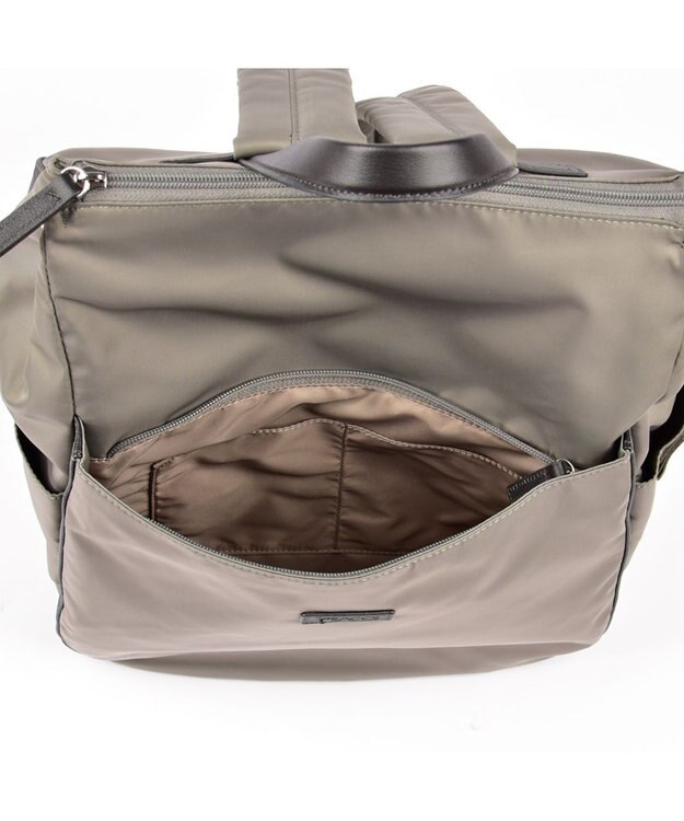 Y'SACCS NEWすっきりシリーズ　リュックサック グレージュ