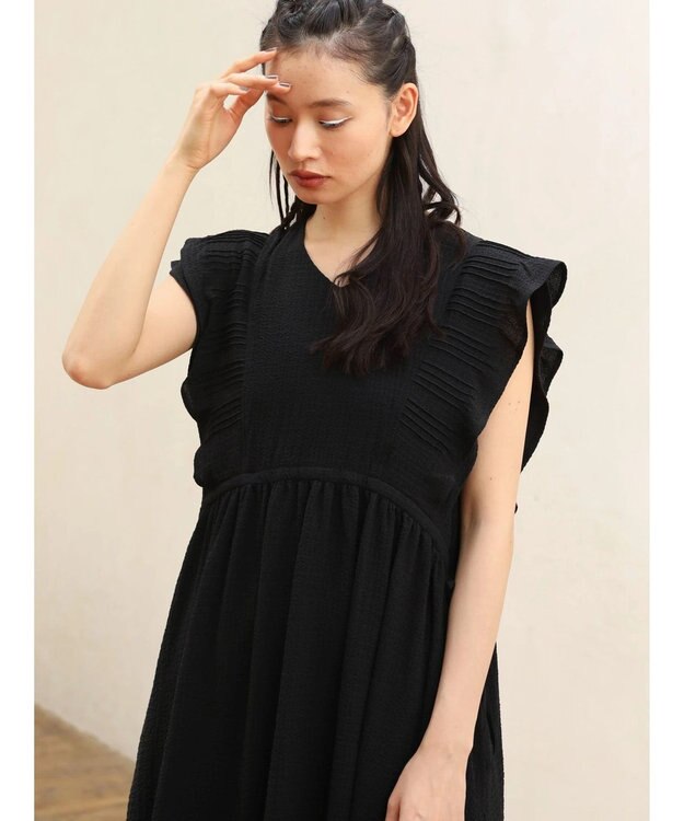 Green Parks ■ＥＳＣＡＲ　ピンタックフレアスリーブワンピース Black