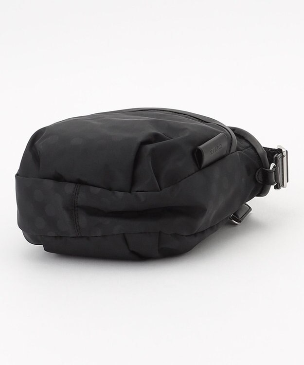 Y'SACCS Polka Dots　パイピングポケットポシェット ブラック