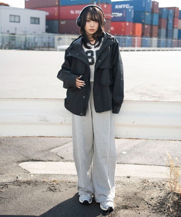 WEGO 【ユニセックス着用ITEM/アウトドア】フードシェルブルゾン ブラック