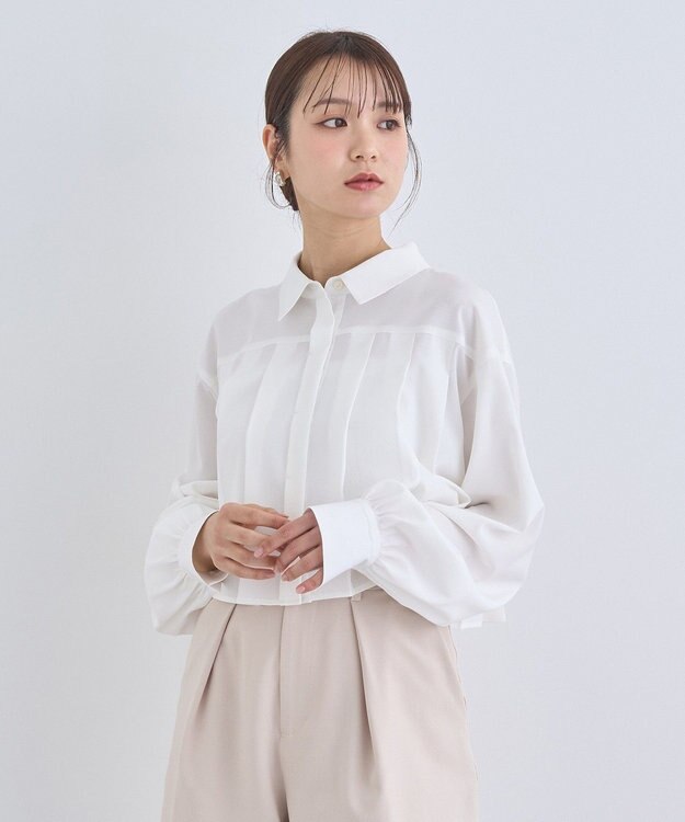 earth music&ecology タックプリーツショートシャツ Off White