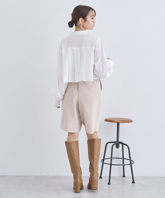earth music&ecology タックプリーツショートシャツ Off White