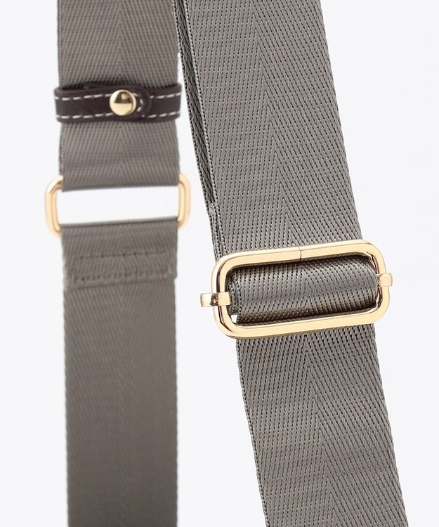 LA BAGAGERIE カモフラジャカード はっ水ショルダー グレージュ