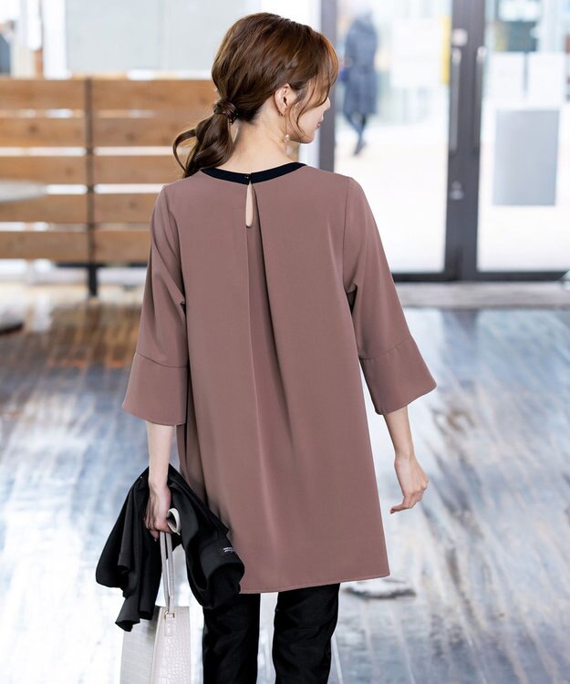 Tiaclasse L 【洗える】花びらスリーブチュニック モカブラック