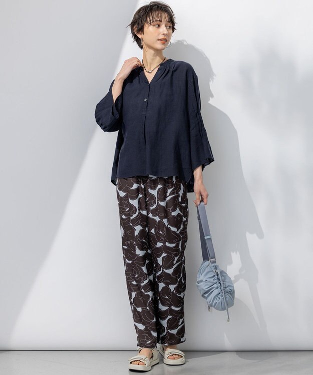 23区 【洗える】LIBECO タックスリーブ シャツ ネイビー