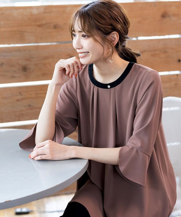 Tiaclasse L 【洗える】花びらスリーブチュニック モカブラック