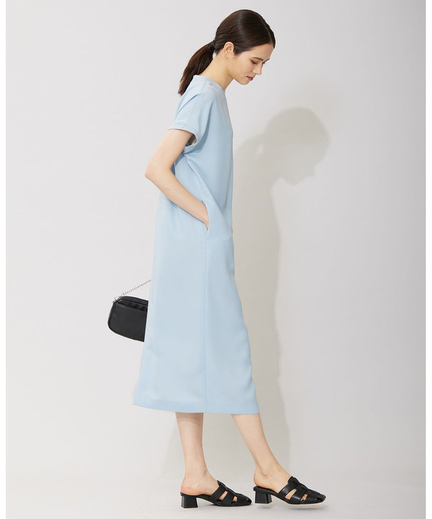 ICB 【接触冷感・UVケア・速乾・洗える】FluidBackSatin ワンピース ライトブルー系