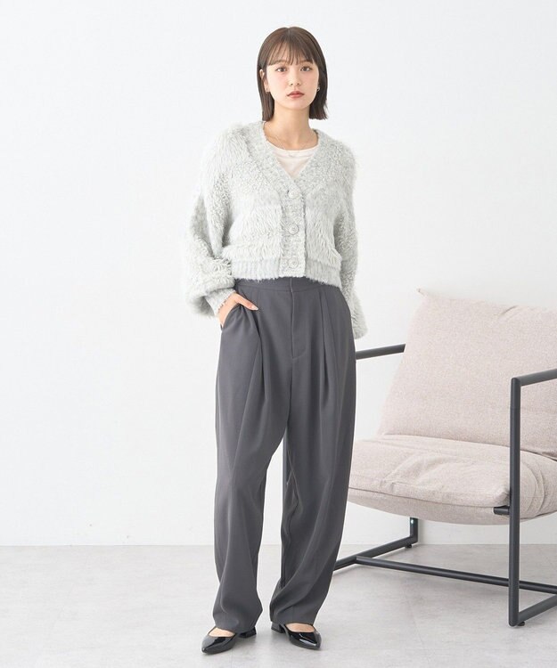 earth music&ecology タックコクーンパンツ Charcoal Gray