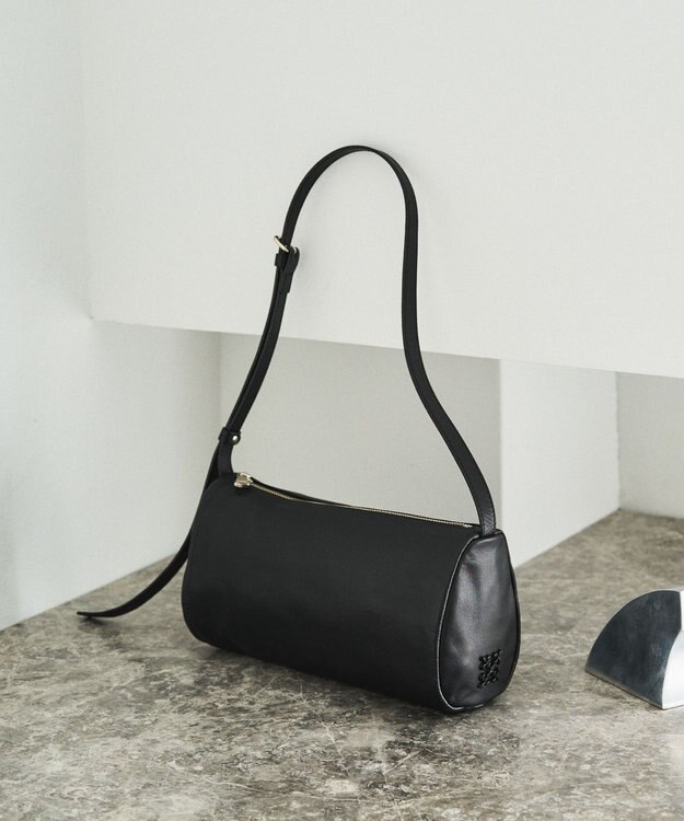 russet ソフトレザーロールショルダーバッグ(CE-1661) Black