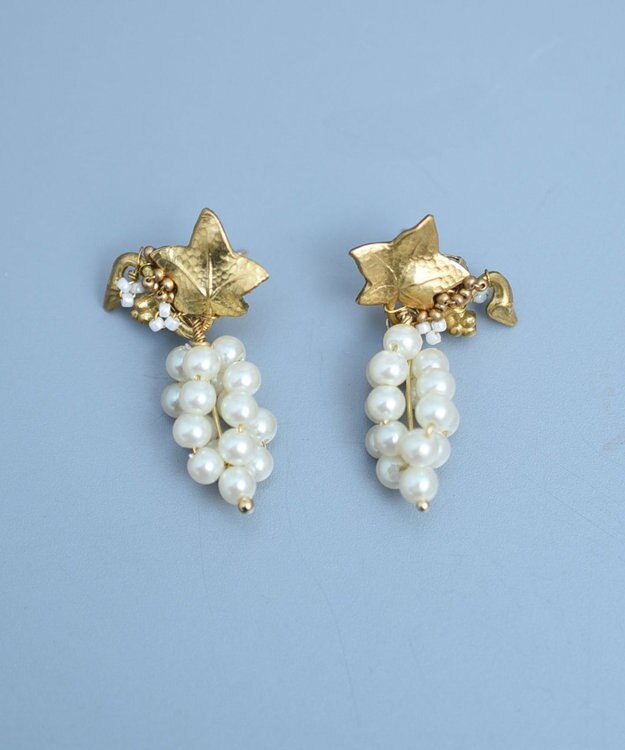 monshiro ブドウピアス ホワイト