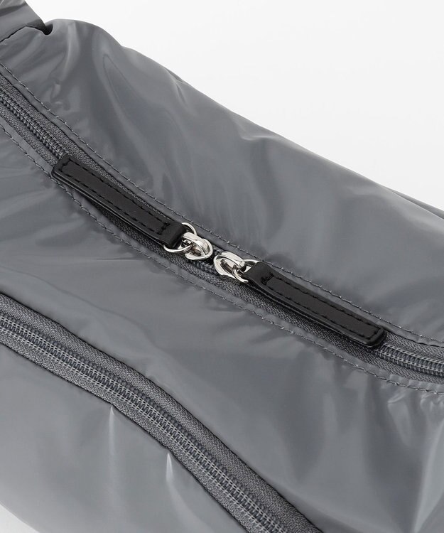 LA BAGAGERIE メタリックドロストポケット　ショルダーバッグ グレー