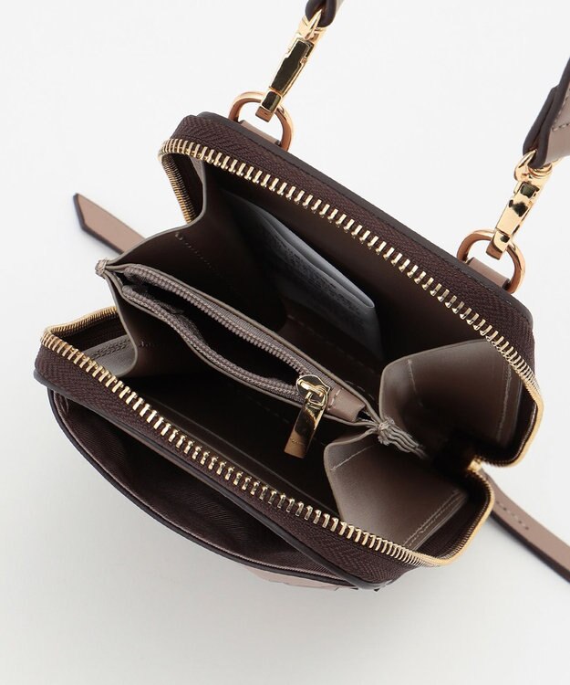 LA BAGAGERIE 【veganview】v piece mesh smartphone shoulder bag グレージュ