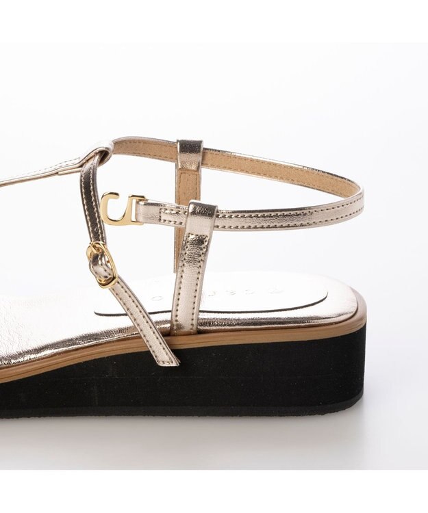 MODE ET JACOMO <carino>厚底Tストラップサンダル ゴールド