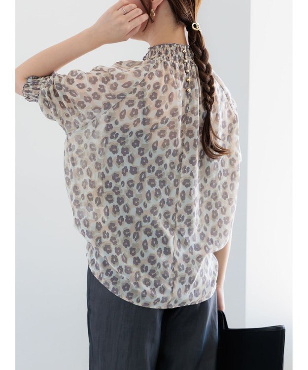 Te chichi パターンアソートシャーリングブラウス ベージュ