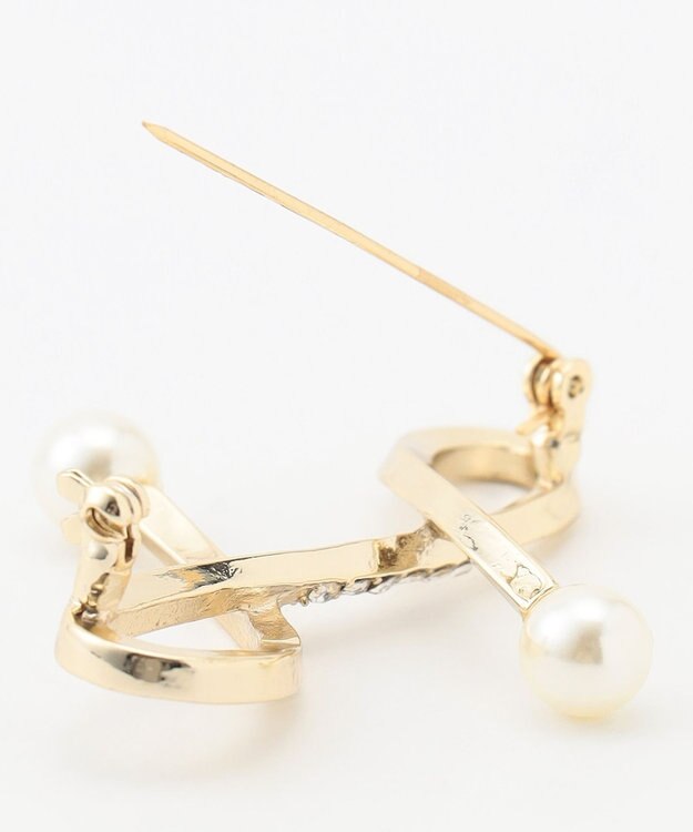 組曲 ウェーブラインブローチ ゴールド系