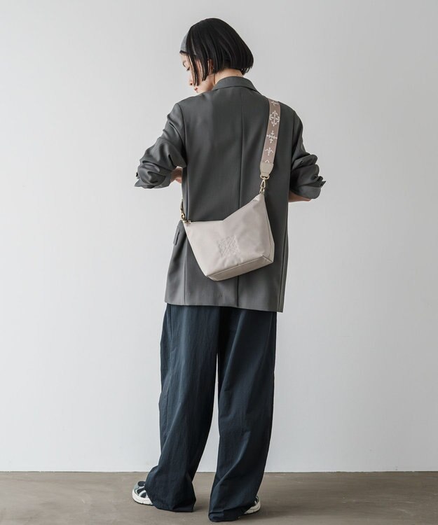 russet ＜320g/撥水性あり＞コーデュラナイロン2wayシンプルショルダーバッグ(CE-1536) L.Greige