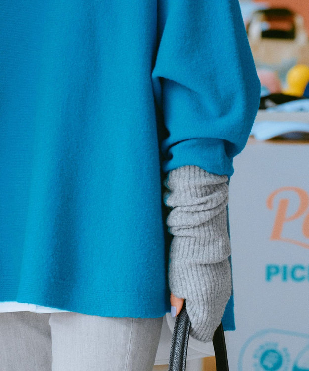 UNFILO ふわふわニット アームウォーマー グレー