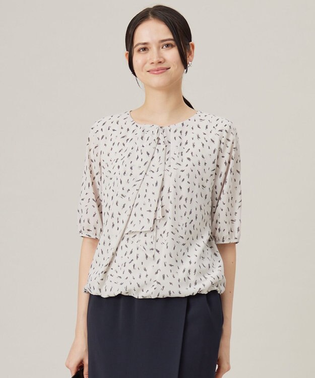 自由区 S 【洗える】ロイヤルシフォンドレープタイ半袖 ブラウス ベージュプリント