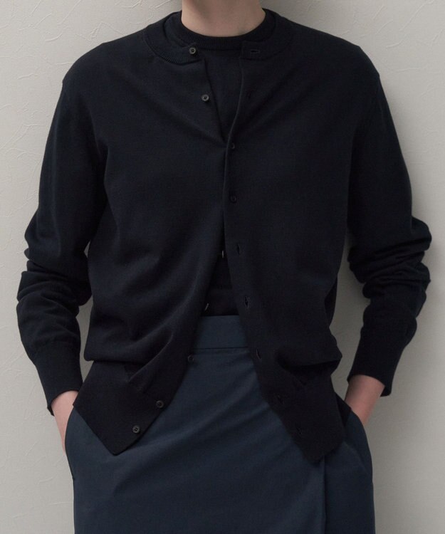 ATON FINE COMPACT COTTON | クルーネックカーディガン BLACK