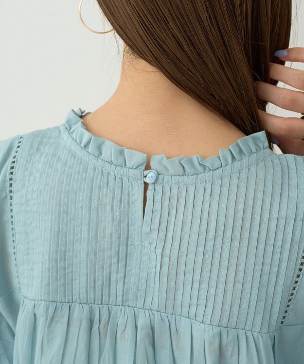 earth music&ecology フリルピンタック半袖ブラウス Blue