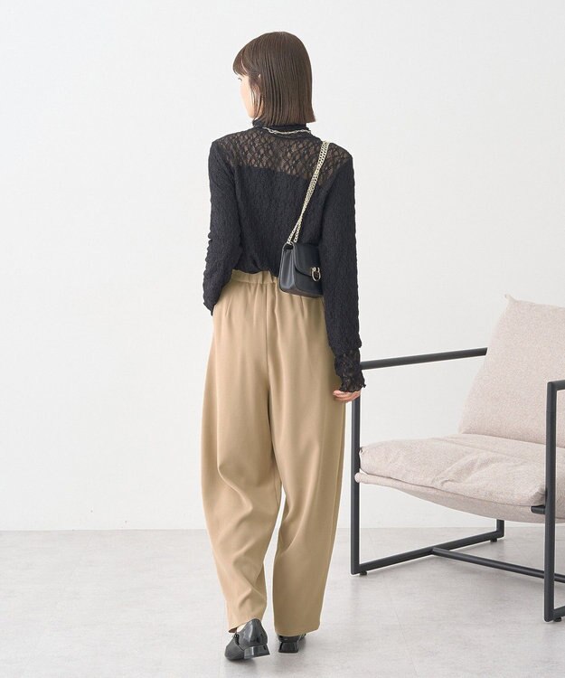 earth music&ecology タックコクーンパンツ Beige