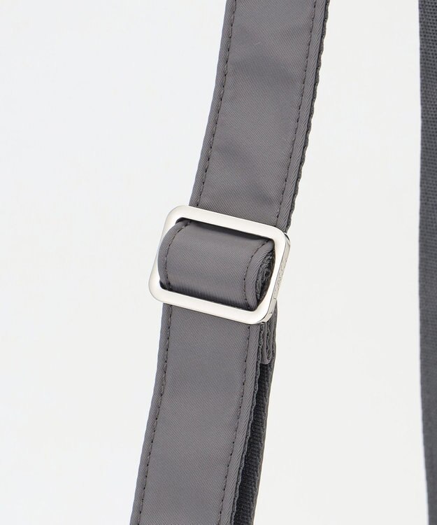 Y'SACCS ブロックモチーフポシェット ブルー【web限定カラー】