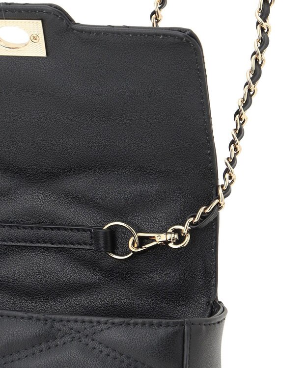 23区 キルティング トップハンドル ショルダーバッグ ブラック系