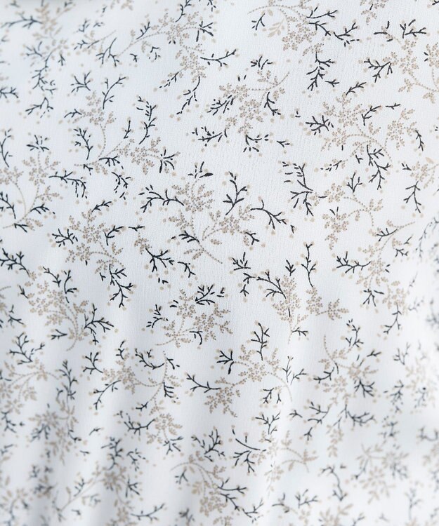 Tiaclasse 【洗える】花柄タックフレンチスリーブワンピース オフホワイト