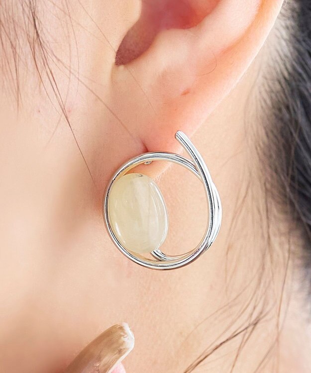 Tiaclasse カラーアクリル＋フープピアス シルバーベージュ