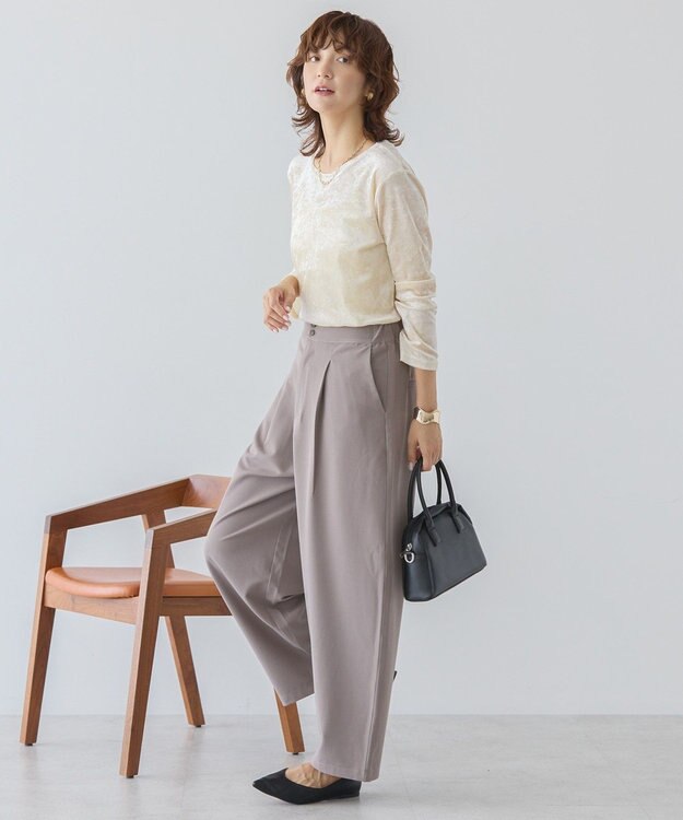 AMERICAN HOLIC シアーベロアプルオーバー Ivory