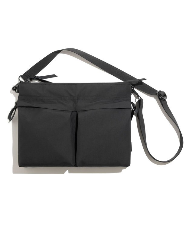 ACE BAGS & LUGGAGE UNTRACK CITY/3LS サコッシュM 60373 アントラック ブラック