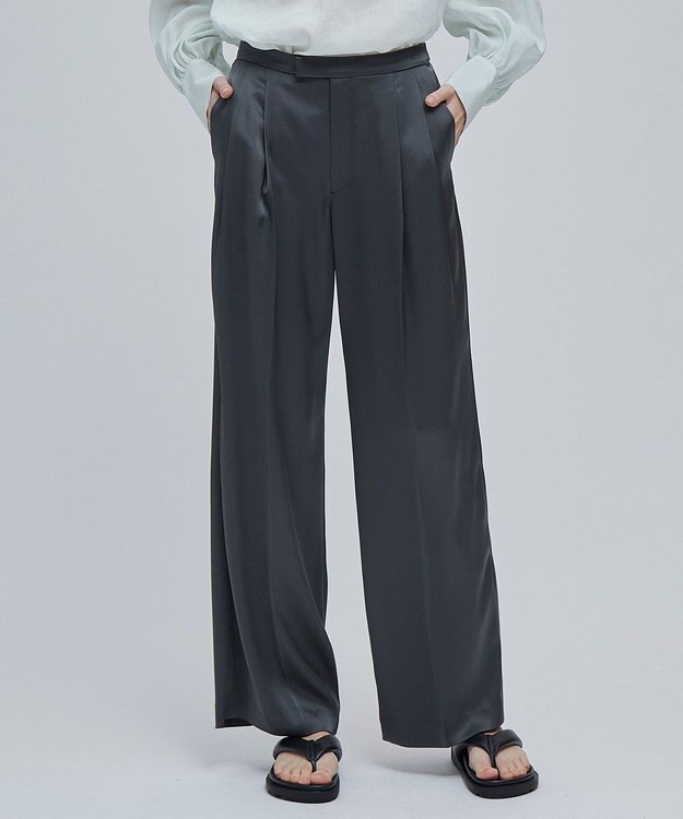 BEIGE， GINETTE / ストレートパンツ Slate