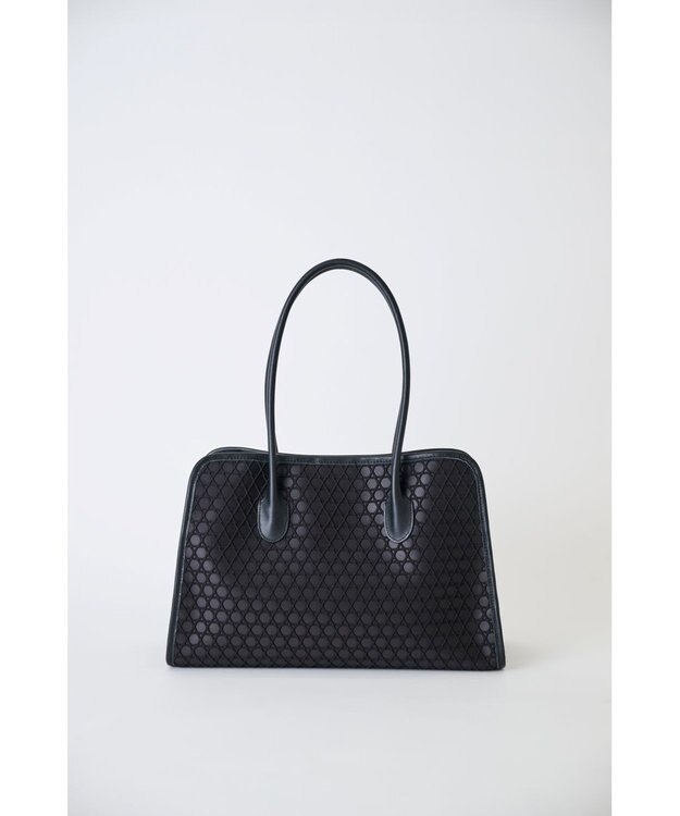 MIYABIYA 【撥水加工】篭目柄エンボスボンディングラウンドトート ブラック