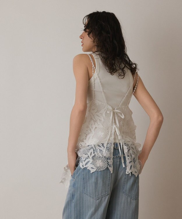 GRACE CONTINENTAL フラワーレースキャミソール ホワイト