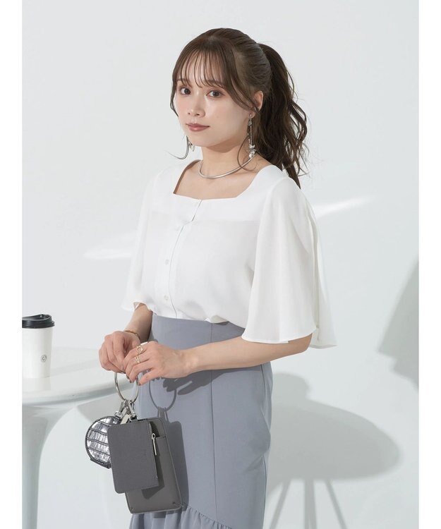 earth music&ecology ２ＷＡＹショルダースリットブラウス Off White