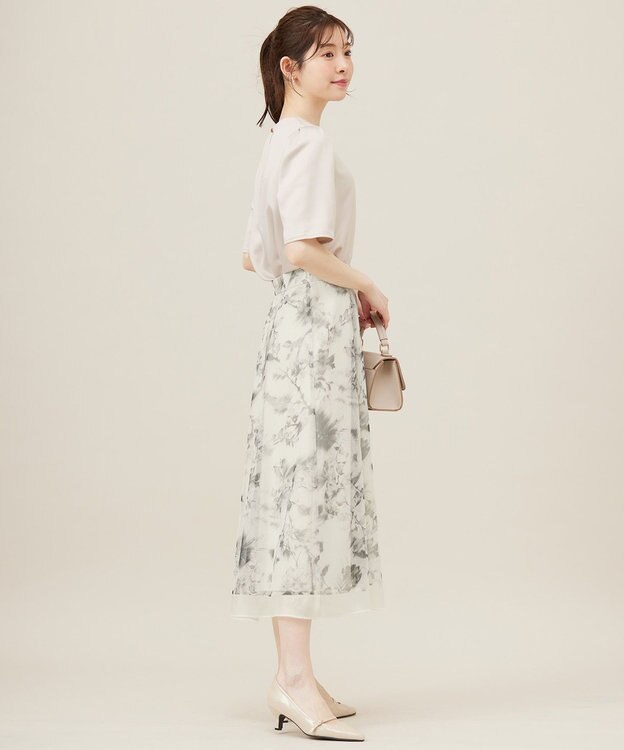 ANY SIS S 【WEB・一部店舗限定】ハッチングフラワープリント スカート アイボリー系