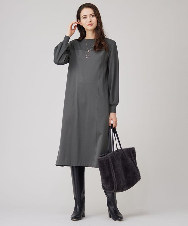 自由区 L 【洗える】エアーポンチ ワンピース チャコール