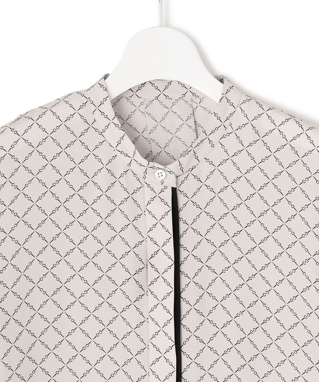 ICB L 【新色追加・WEB限定カラーあり・接触冷感・UVケア・速乾・洗える】BackSatinAmunzen バンドカラーブラウス トープベース×スクエアビット柄系