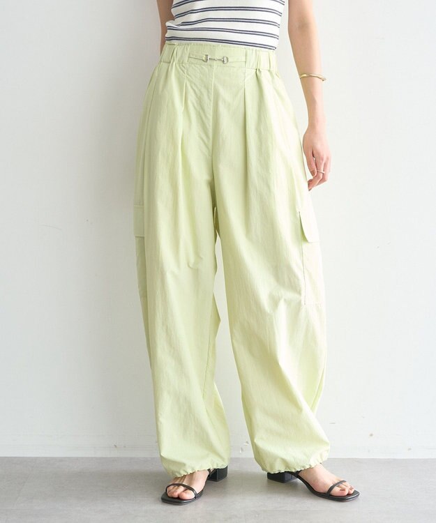 earth music&ecology ビットパーツ付きカーゴパンツ Pistachio
