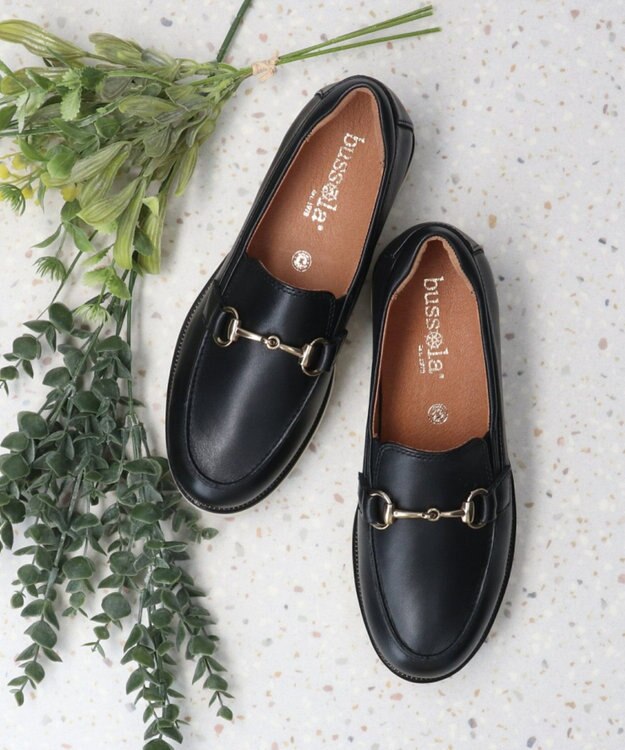 INTER-CHAUSSURES 【BUSSOLA】撥水ホースビットローファー ブラック