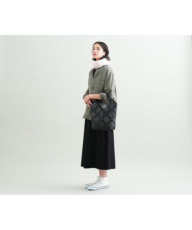 genten サステナブルカットワーク トートバッグ（大） クロ