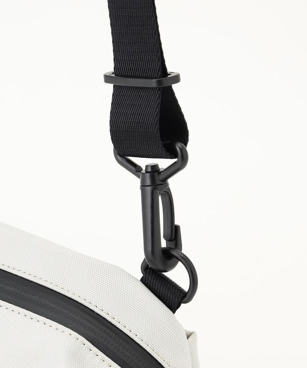 Y'SACCS 【大人のおしゃれ手帖5月号掲載】鶴田真由×Y'SACCS　ラウンドショルダーバッグ アイボリー