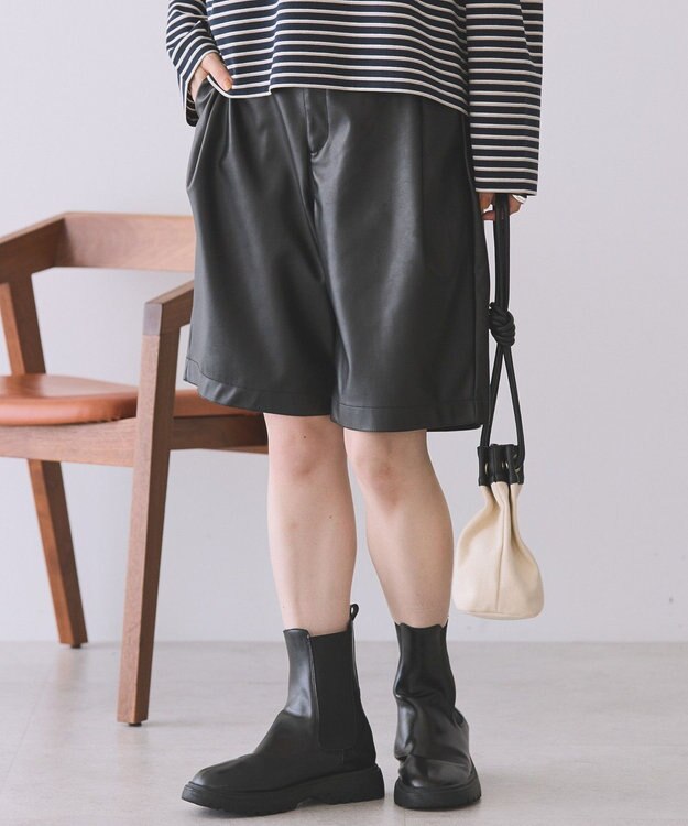 medium ミディアム　フェイクレザーハーフパンツ フェイクレザーハーフパンツ