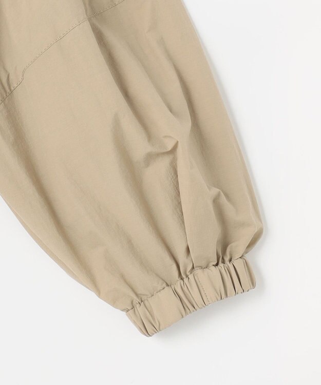 自由区 【カタログ掲載・持ち運びに最適】フォルム ブルゾン ベージュ