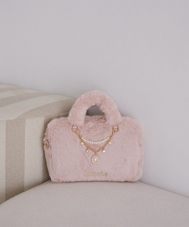 Maison de FLEUR チャーム付きファー2Wayボストンバッグ Pink