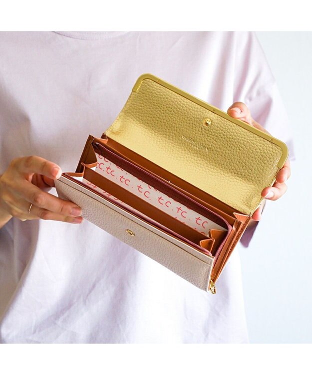 tsumori chisato CARRY シュリンクコンビ　長財布　かぶせ ゴールド